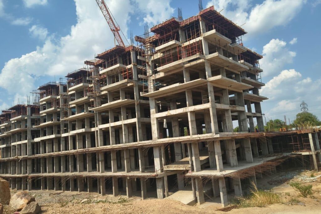 apartments in kompally